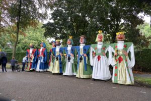 Aarlese reuzen in Oisterwijks Reuzenoptocht